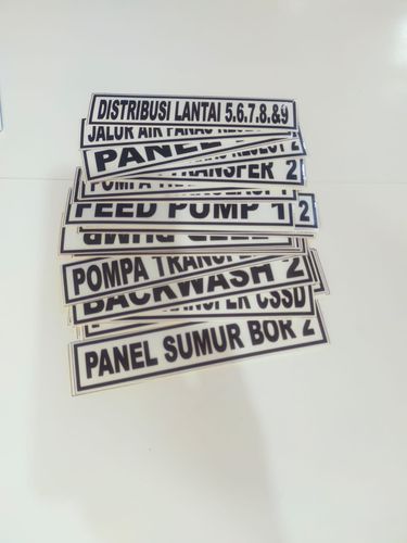 Cetak Sticker 3x8 cm
