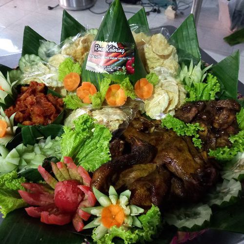 Tumpeng kebuli