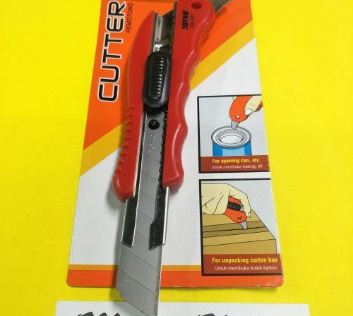 Cutter Auto Lock
