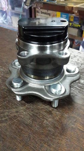 Bearing Roda Belakang Mobil Nissan X-Trail T32
