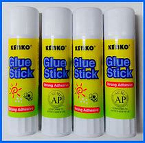 Lem Kertas Stick 8gram