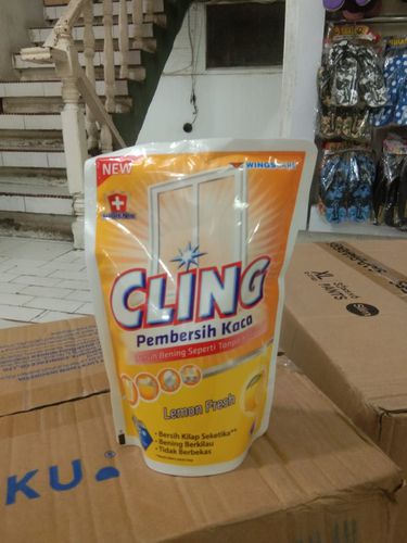 Clean Pembersih kaca Cling - Isi Ulang 425ml