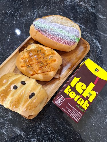 Paket Snack Box N - Roti Premium