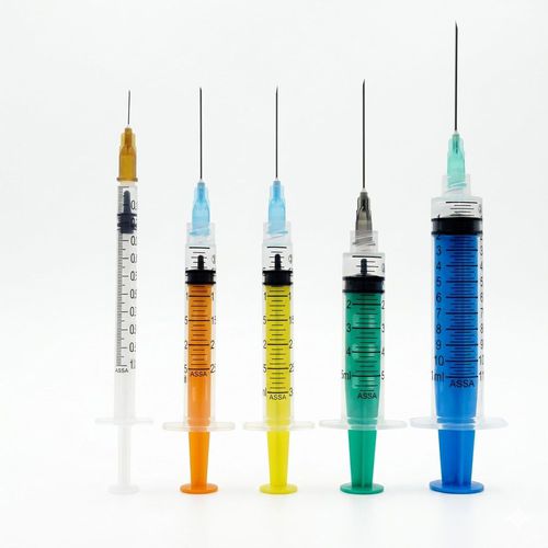 ASSA Disposable Syringe With Needle Luer Lock 2,5 mL