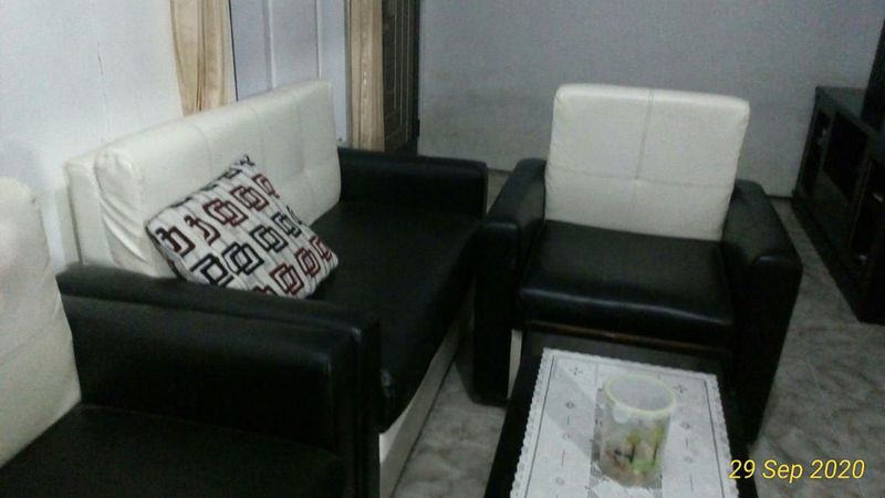 Kursi Sofa