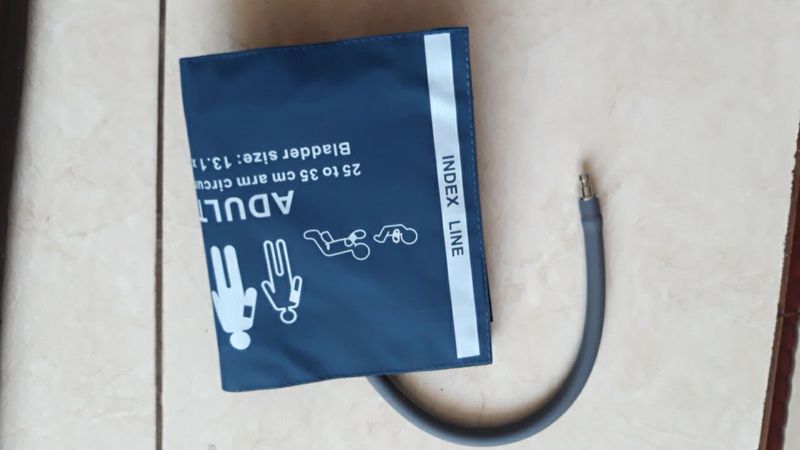 Adult Reusable Cuff Single Tube with Connector