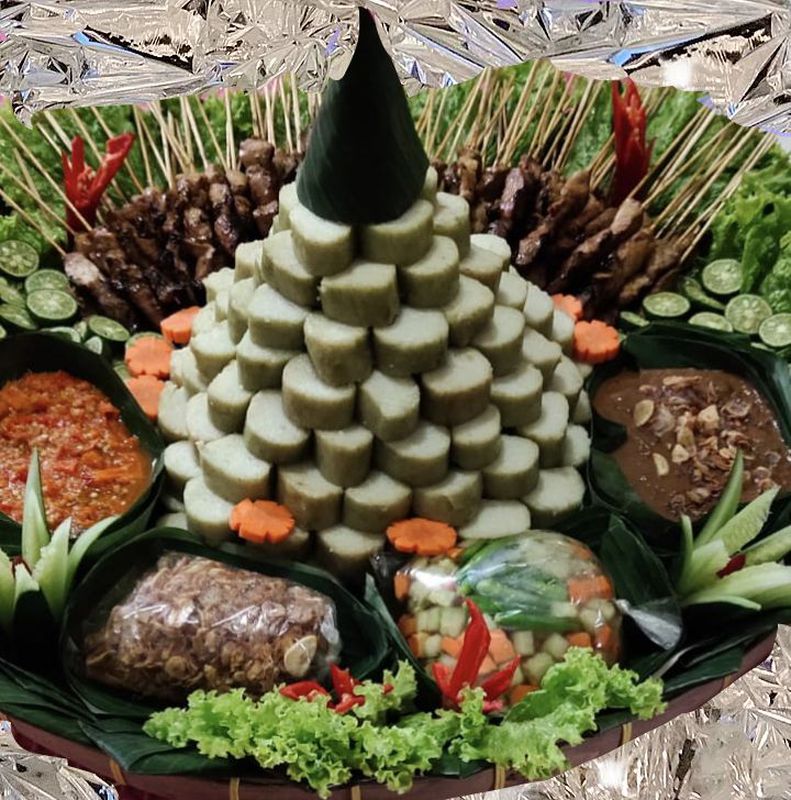 Tumpeng Sate Lontong 8062