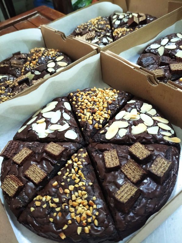 Fudgy Brownies Loyang Bulat