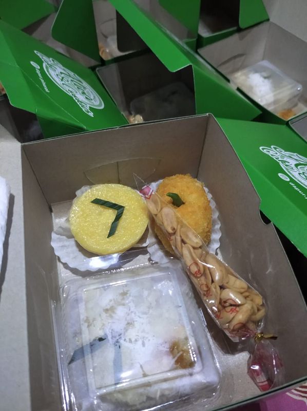 Paket Snack 1