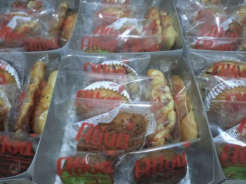 Paket Hantaran Roti Manis