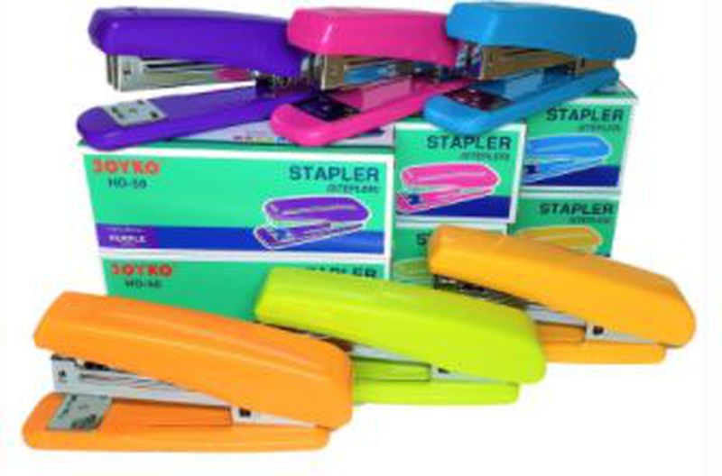 Staples Kecil