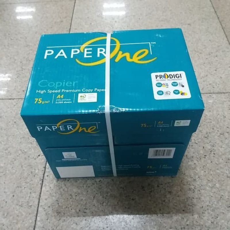 Kertas HVS F4 Paper One 70 gr ( 5 Rim )