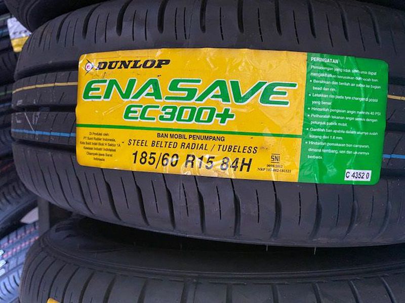 dunlop enasave 185/60 R15