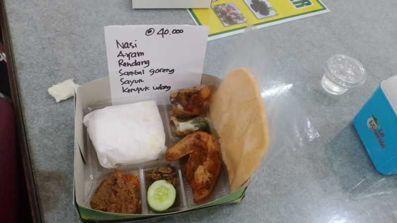 Paket Nasi Kotak Spesial B