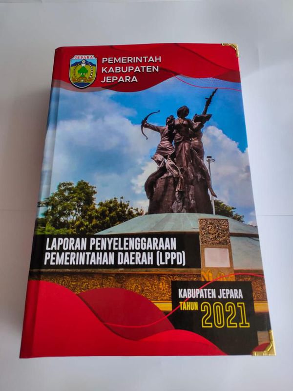 Cetak Buku Hard Cover Tebal