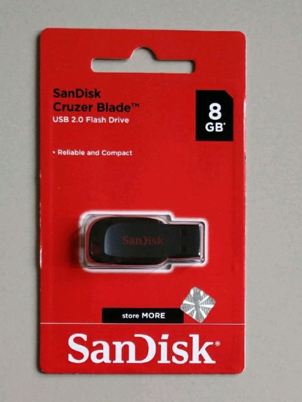 Flashdisk 8GB