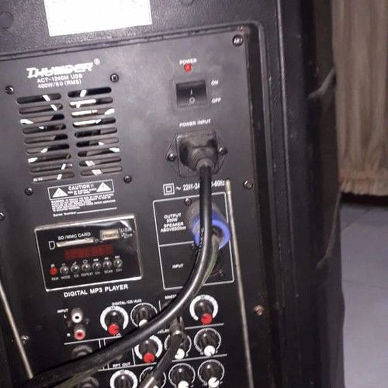 Service Audio