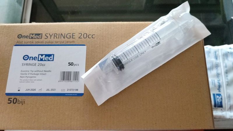 Spuit Syringe 20 Ml Onemed marlboro-100-s-box-cigarettes-cigarettes-group