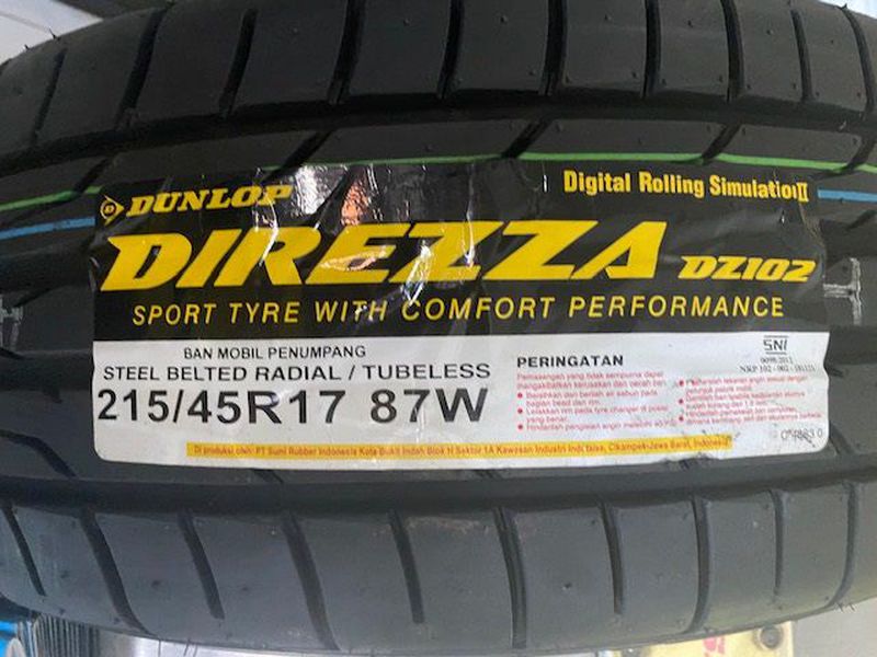 DUNLOP DIREZZA 215/45 R17
