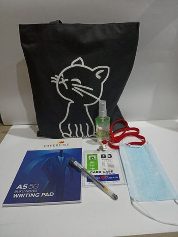 Seminar Kit (harga 100rb/set)
