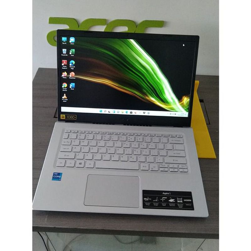 Laptop Acer Core i7