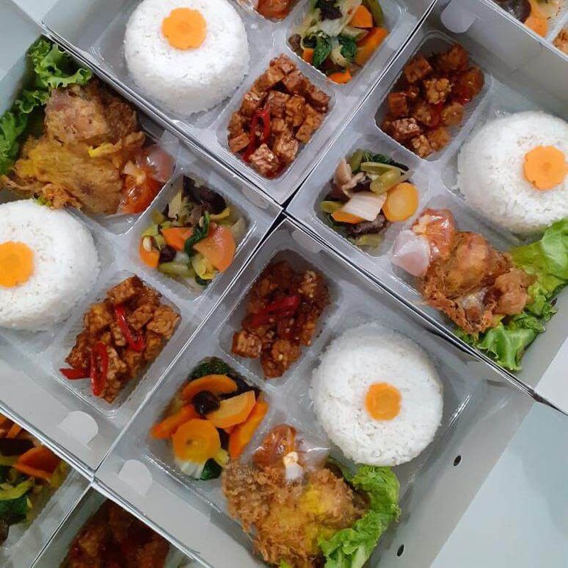 Nasi Kotak Ayam Goreng