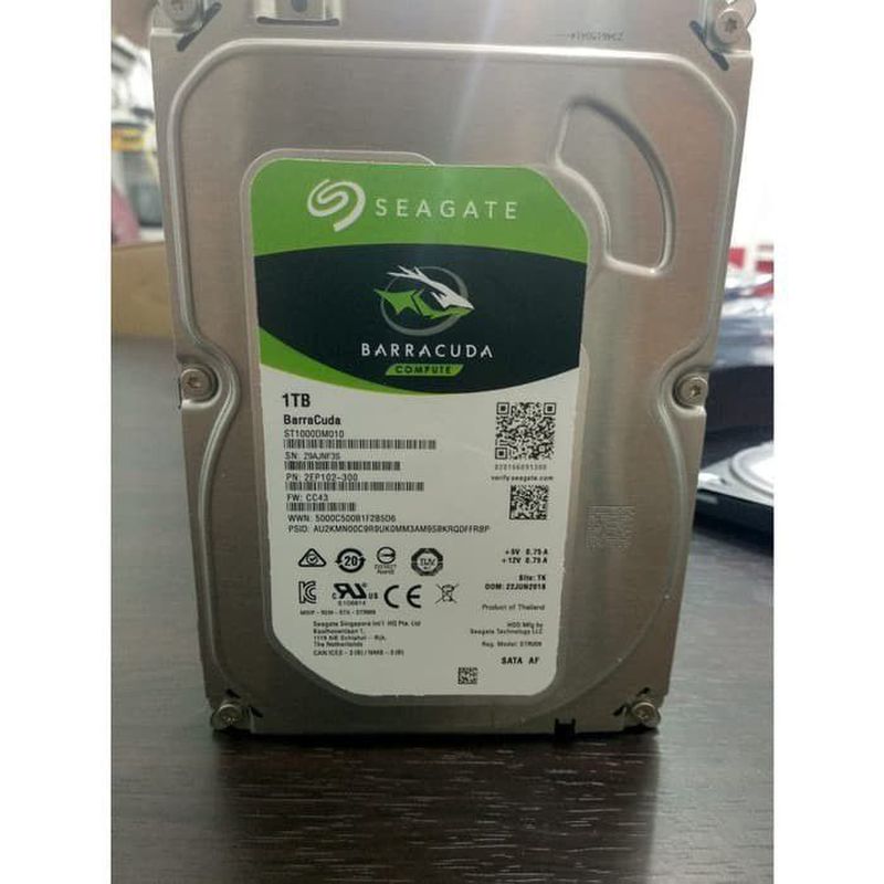 Seagate BarraCuda Harddisk Internal PC 1TB SATA