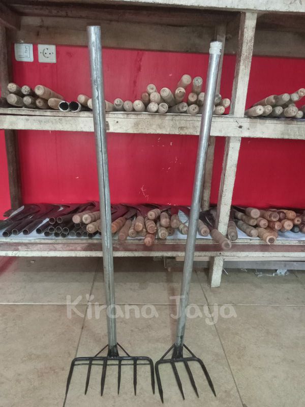 garuk besi kecil