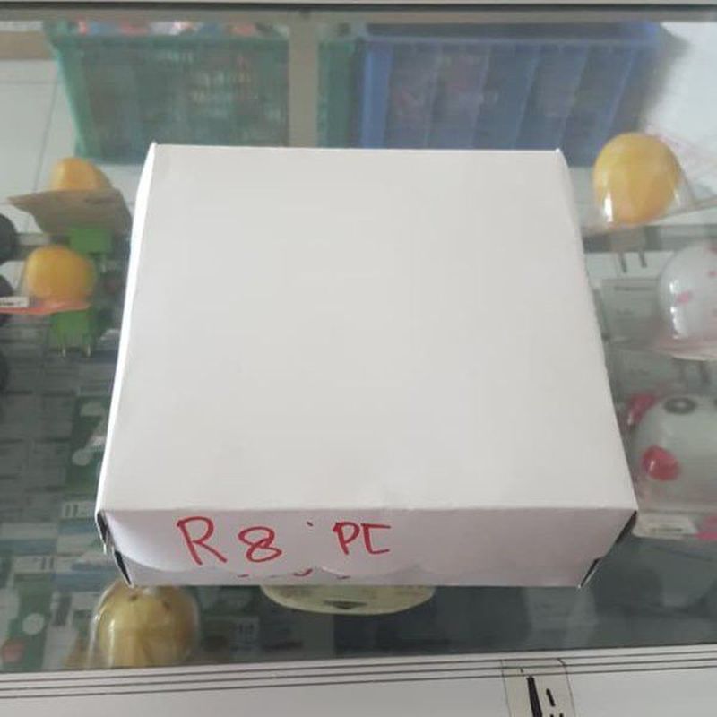 Kotak Nasi R8