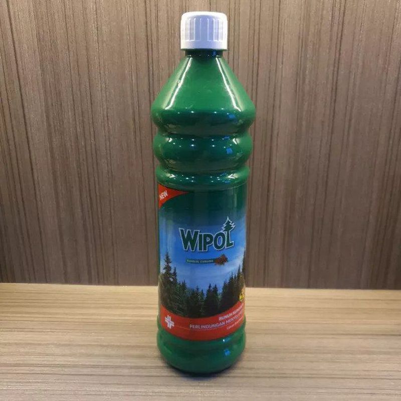 Wipol Karbol Cemara 800 ml