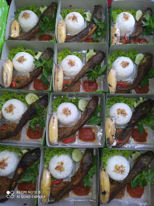 Paket Nasi Box dan/atau Snack Box by Dapoer Mbak Ning - Paket Nasi 4