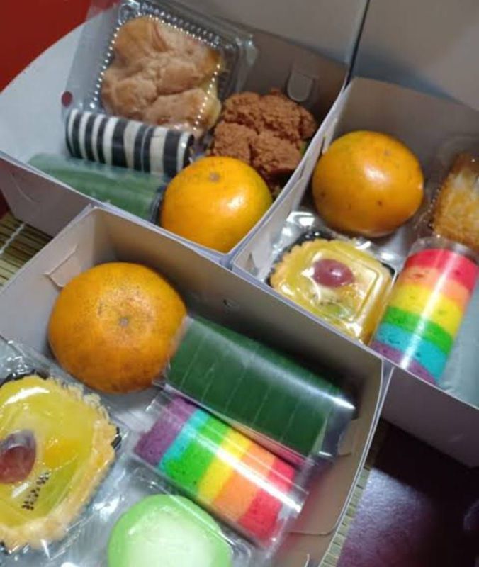 Paket 2 snack box/dus