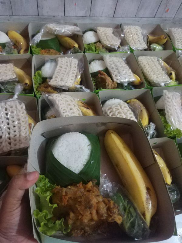 Paket Nasi Box Dan Snack Box