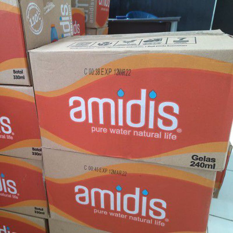 Air Minum Kemasan Gelas