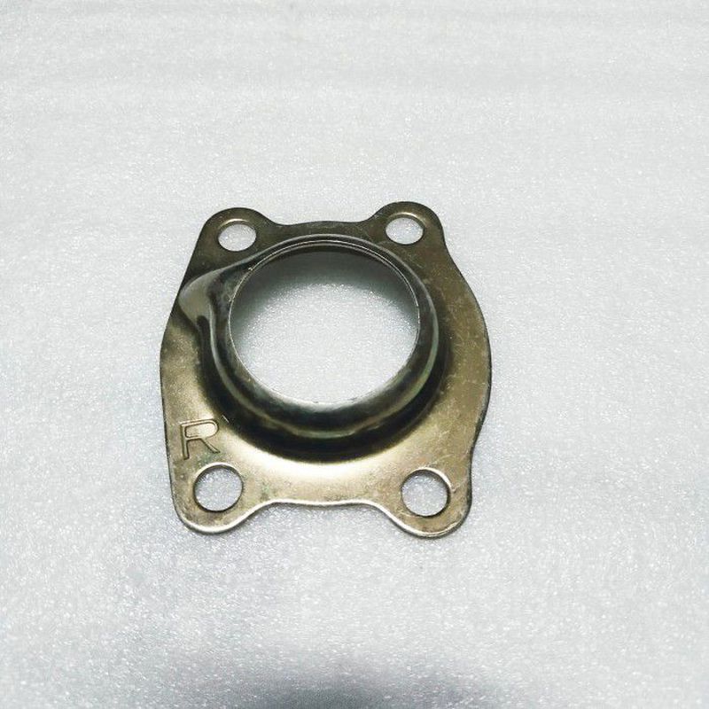 RETAINER