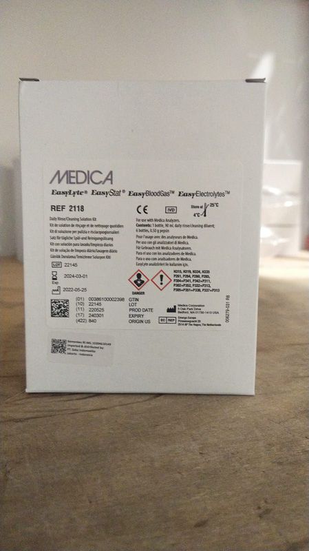 MEDICA- DAILY CLEANNING SOLUTION