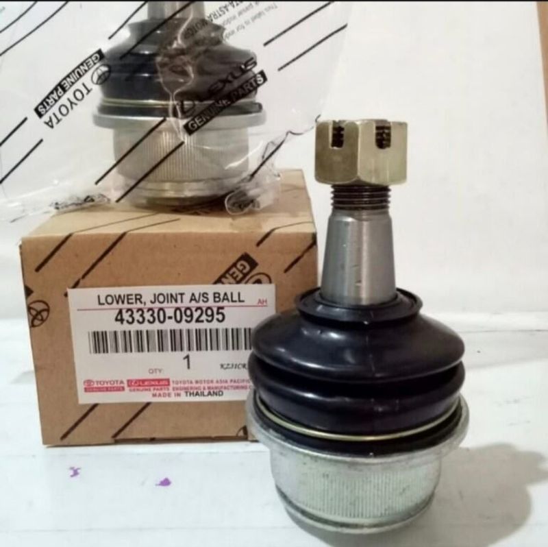 Ball Joint Bawah Innova