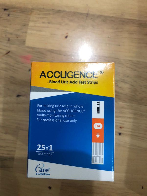 ACCUGENCE Blood Uric Acid Test Strips