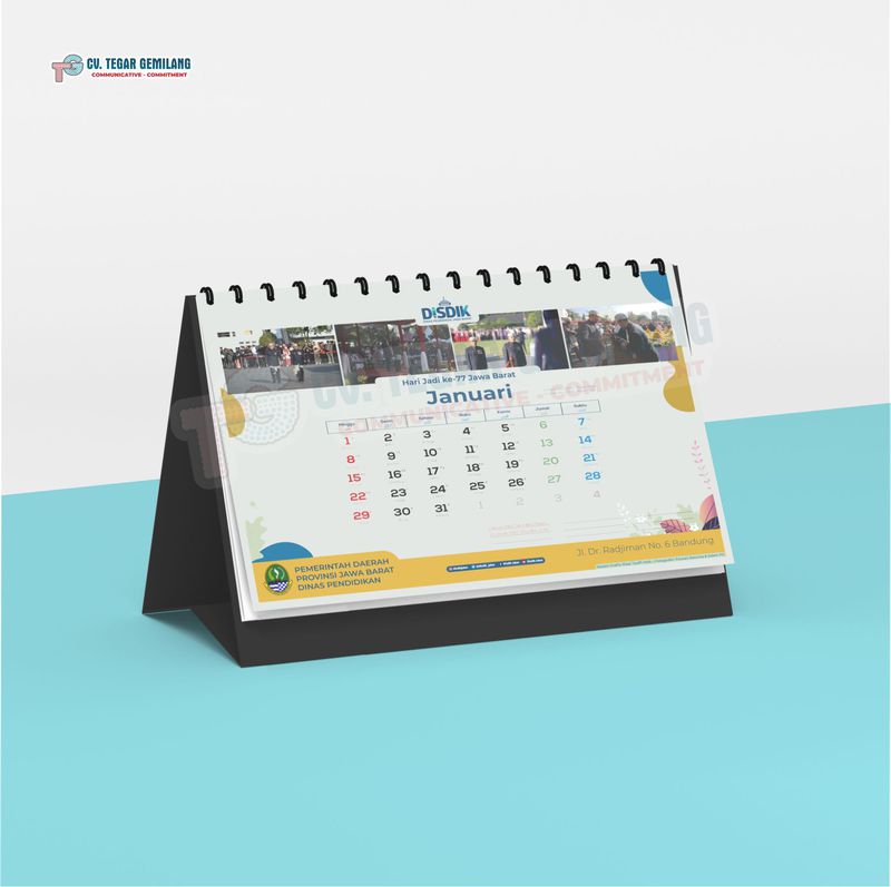 Kalender Duduk Custom