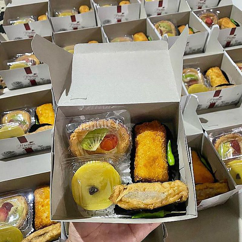 Snack Box Paket 4
