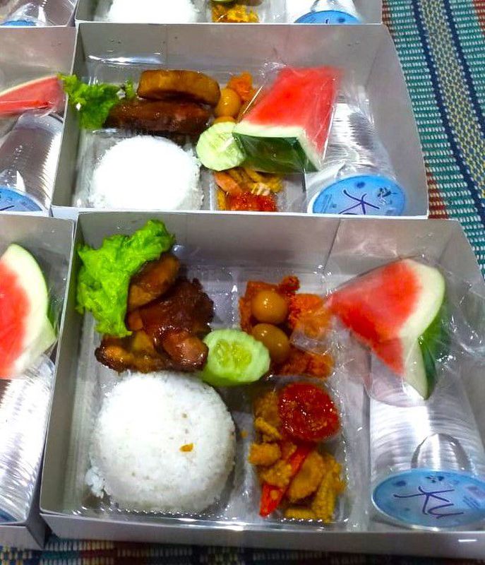 Nasi Box Plus 1