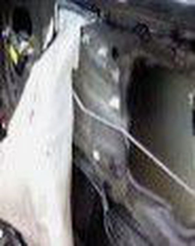 Service Central Lock Kanan Toyota Innova