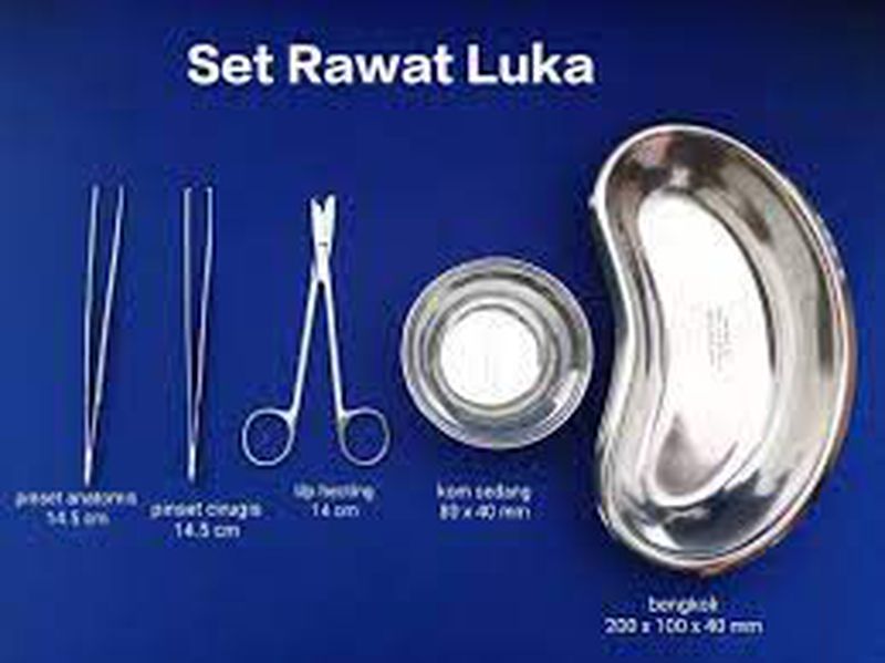 Set Rawat Luka 