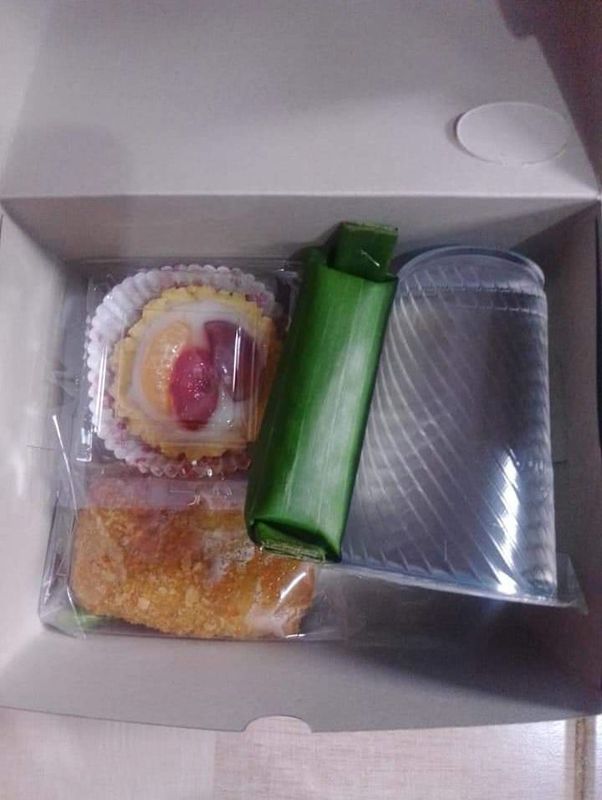 Paket Jamuan Ringan (Snack Box)