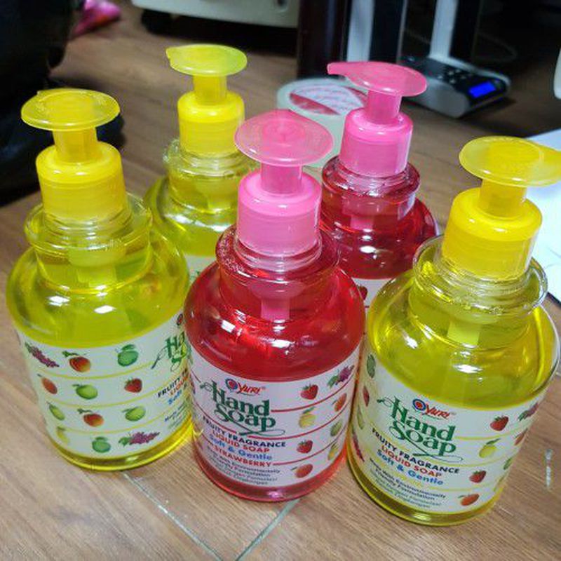 Sabun Cuci Tangan Yuri Botol