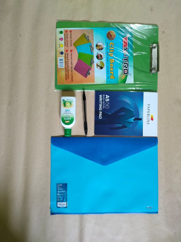 Paket Seminar Kit Map + Blocknote + Bolpen + Papan Dada