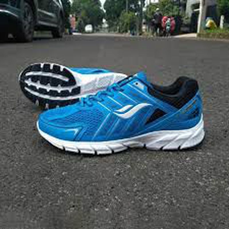 jual sepatu lari original