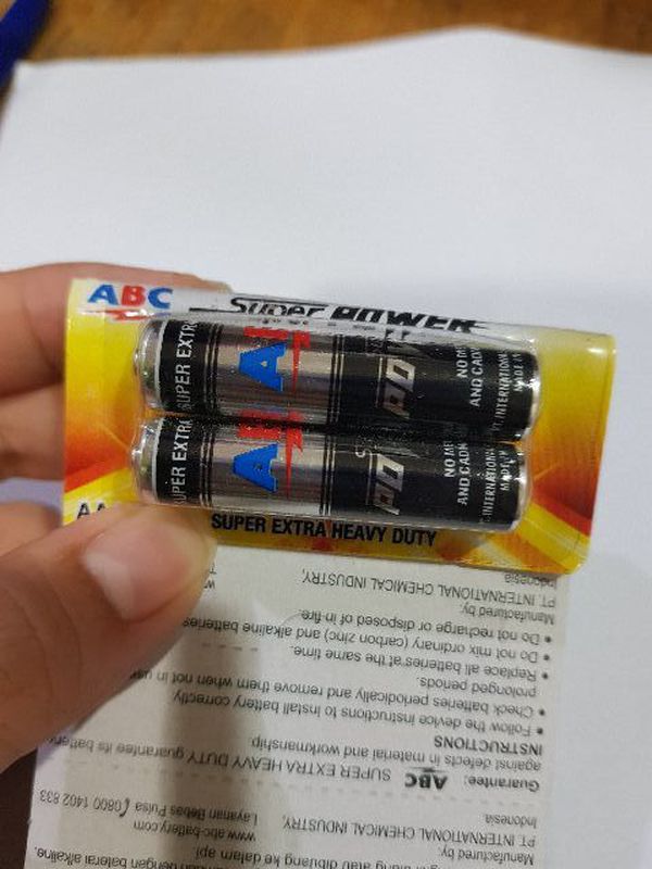 Baterai ABC Hitam AAA (2pcs)