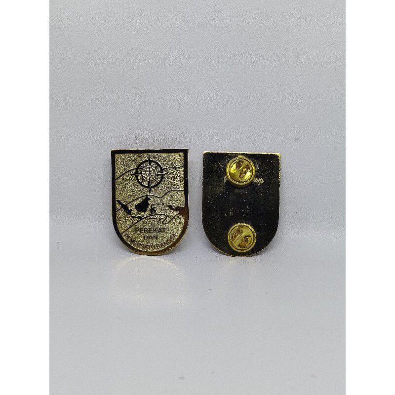 PIN PEREKAT