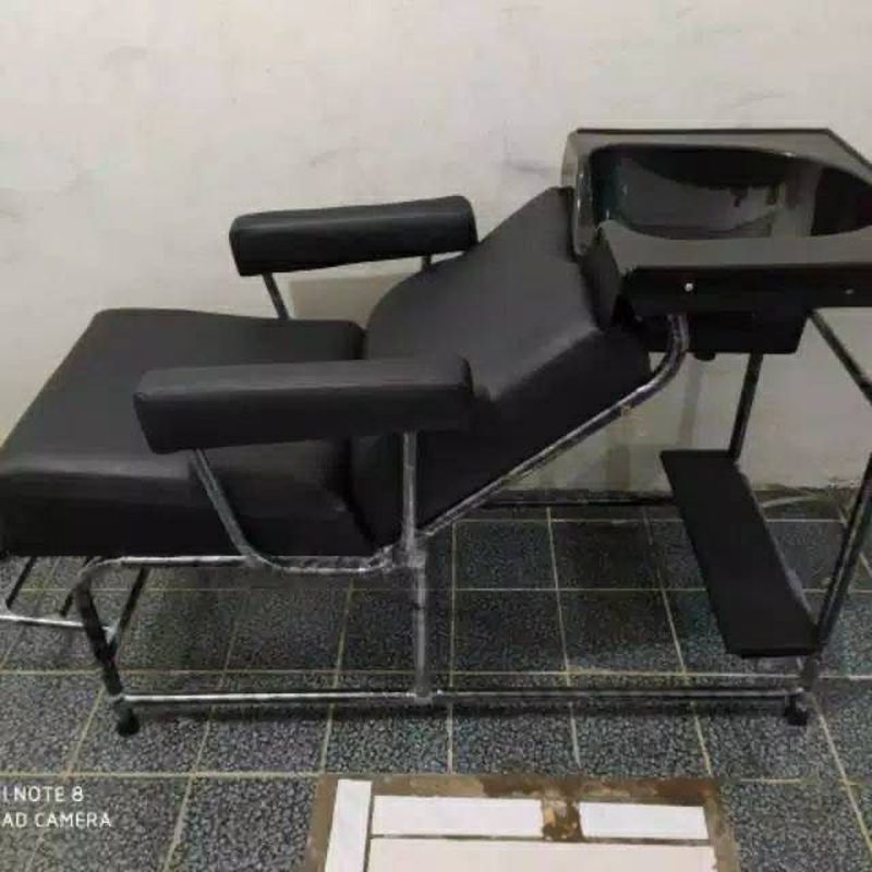 Tempat Cuci Rambut
